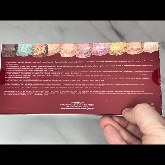 New Wander Beauty Wanderess™ Escape Eyeshadow Palette - Picture 7 of 9